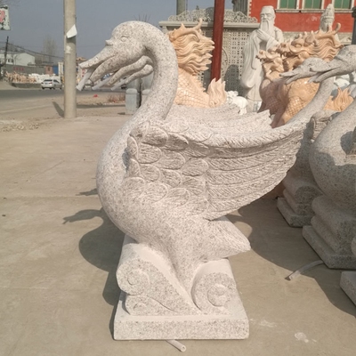 厂家直销黄锈石天鹅景观雕塑 匠心打造园林艺术之美